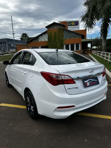 HYUNDAI HB 20 Sedan 1.6 16V 4P FLEX COMFORT PLUS AUTOMTICO, Foto 4