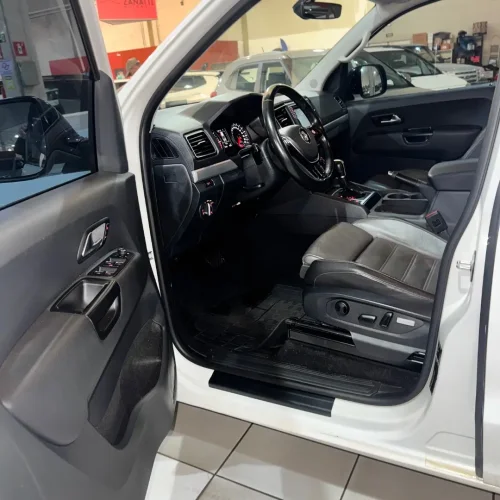 VOLKSWAGEN Amarok 3.0 V6 CABINE DUPLA HIGHLINE 4X4 TURBO INTERCOOLER AUTOMTICO, Foto 9