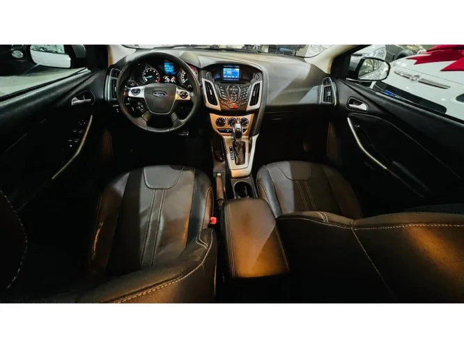 FORD Focus Hatch 1.6 16V 4P SE FLEX, Foto 12