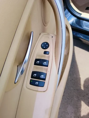 BMW 320I 2.0 16V 4P GP TURBO ACTIVE FLEX AUTOM�TICO, Foto 2