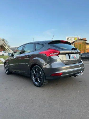FORD Focus Hatch 1.6 16V 4P SE PLUS FLEX, Foto 6