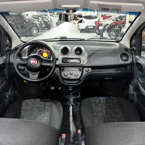 FIAT Uno 1.0 4P FLEX EVO VIVACE CELEBRATION, Foto 9