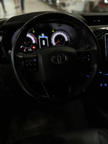 TOYOTA Hilux Caminhonete 2.8 16V SRX 50 ANOS 4X4 TURBO DIESEL CABINE DUPLA AUTOM�TICO, Foto 12