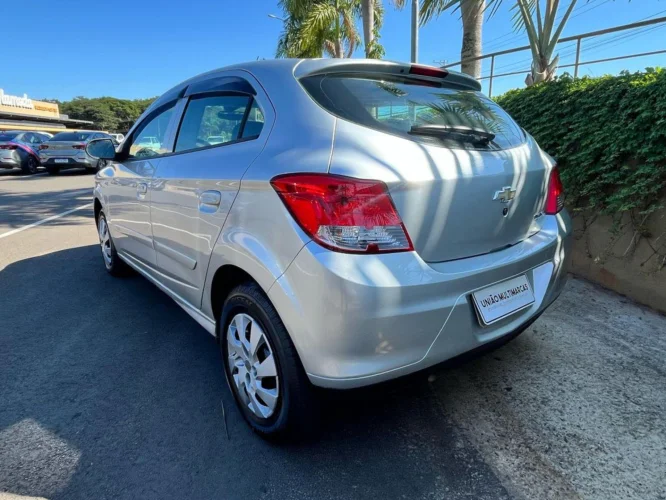 CHEVROLET Onix Hatch 1.0 4P FLEX LT, Foto 7