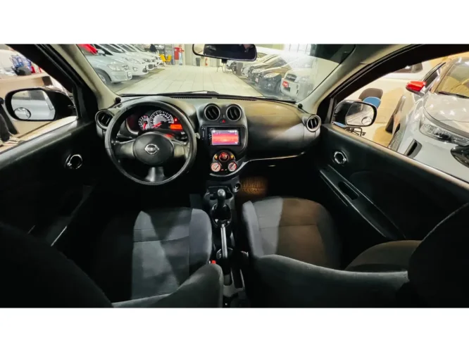 NISSAN March 1.6 16V 4P SL FLEX, Foto 8