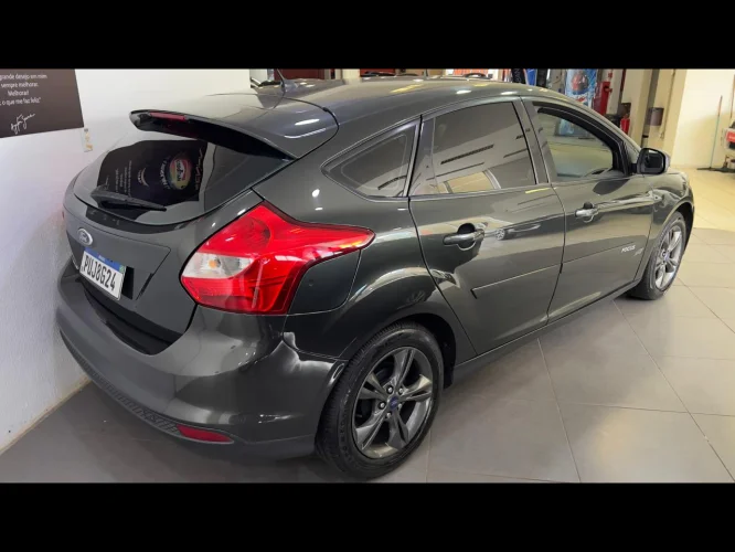 FORD Focus Hatch 1.6 16V 4P SE FLEX, Foto 4
