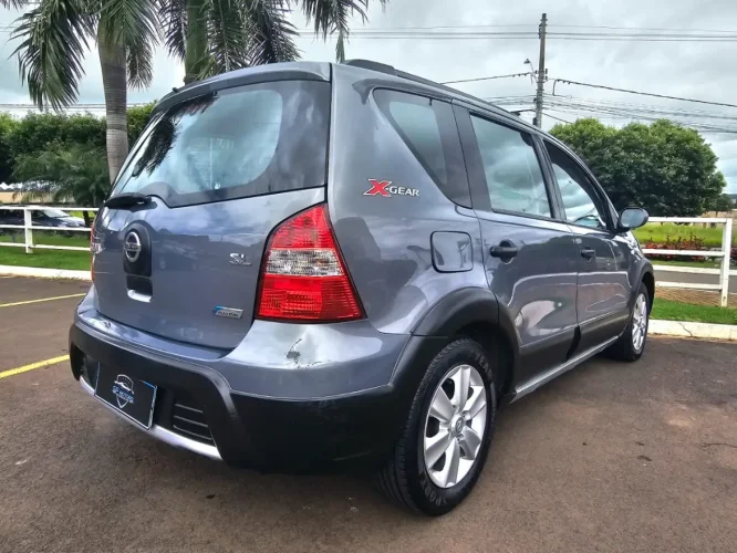 NISSAN Livina 1.6 16V 4P S X-GEAR FLEX, Foto 5