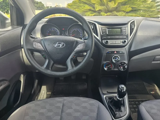 HYUNDAI HB 20 Sedan 1.6 16V 4P FLEX COMFORT PLUS, Foto 7