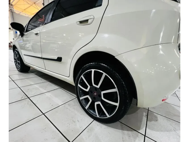 FIAT Punto 1.4 4P ATTRACTIVE FLEX, Foto 14