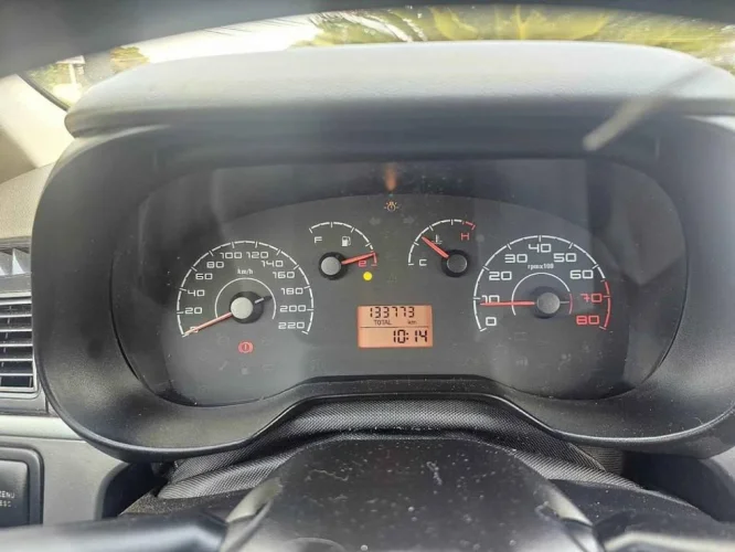 FIAT Punto 1.4 4P ATTRACTIVE FLEX, Foto 9