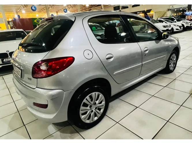 PEUGEOT 207 Hatch 1.4 4P XR FLEX, Foto 5
