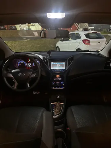 HYUNDAI HB 20 Hatch X 1.6 16V 4P PREMIUM FLEX AUTOM�TICO, Foto 8