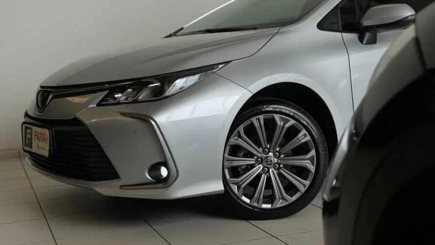 TOYOTA Corolla 2.0 16V 4P FLEX XEI DIRECT SHIFT AUTOMTICO CVT, Foto 5