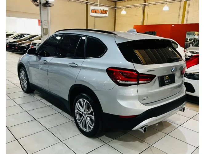 BMW X1 2.0 16V 4P SDRIVE 20I ACTIVEFLEX TURBO AUTOMTICO, Foto 4