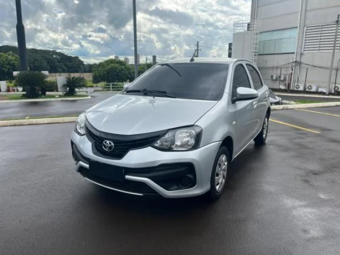 TOYOTA Etios Hatch 1.3 16V 4P FLEX X, Foto 1