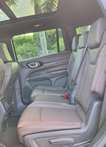 JEEP Commander 2.0 16V 4P HURRICANE 4 OVERLAND TURBO 4X4 AUTOM�TICO AT9, Foto 8