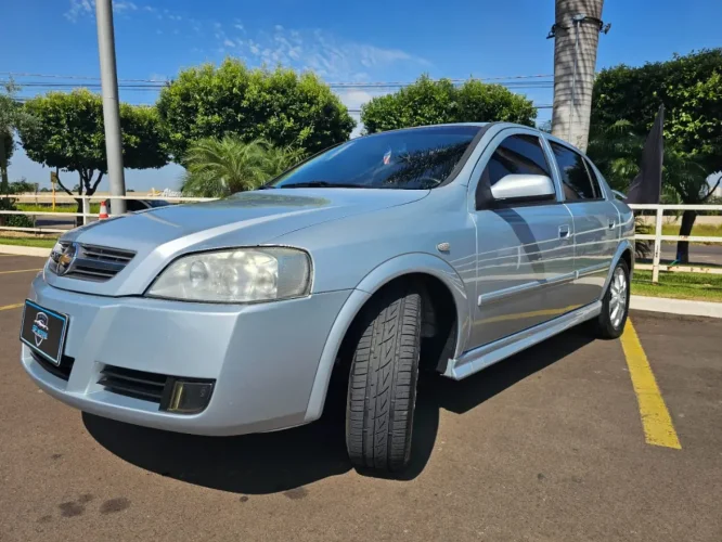 CHEVROLET Astra Hatch 2.0 4P ADVANTAGE  FLEX, Foto 2