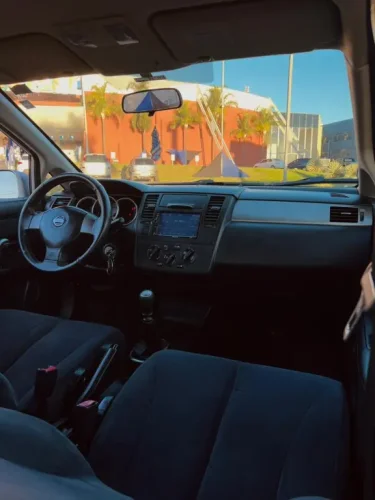 NISSAN Tiida Hatch 1.8 16V S 4P, Foto 5