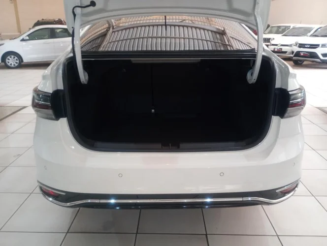 VOLKSWAGEN Virtus 1.0 4P 200 TSI FLEX HIGHLINE AUTOMTICO, Foto 15