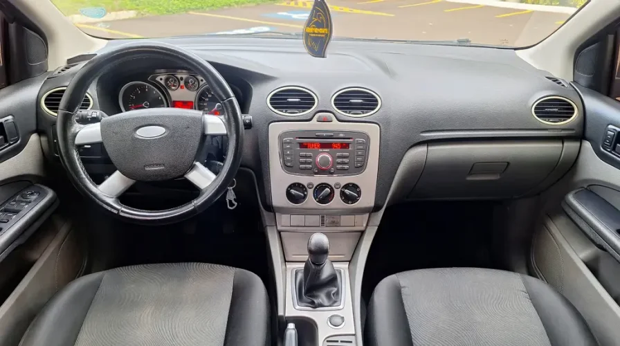 FORD Focus Hatch 1.6 16V 4P SE FLEX, Foto 7