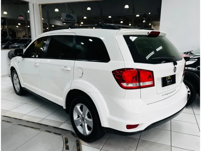 FIAT Freemont 2.4 16V 4P PRECISION AUTOM�TICO 7 LUGARES, Foto 4