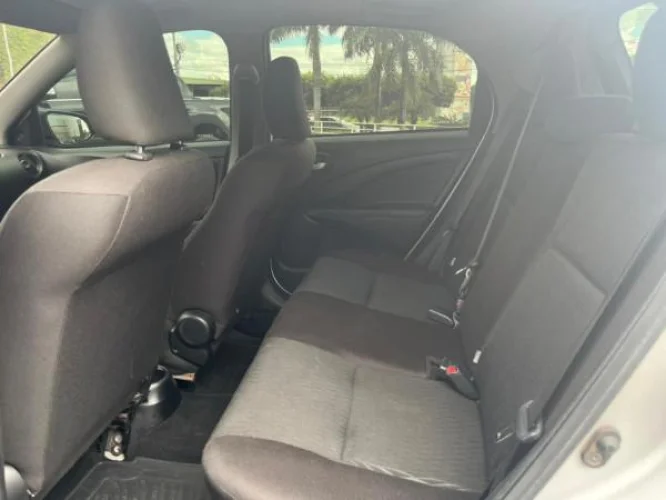 TOYOTA Etios Hatch 1.3 16V 4P FLEX X, Foto 10