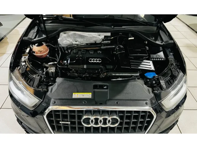 AUDI Q3 2.0 4P TFSI AMBITION QUATTRO S-TRONIC AUTOM�TICO, Foto 8