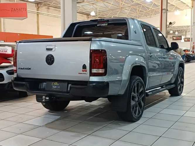 VOLKSWAGEN Amarok 3.0 V6 CABINE DUPLA HIGHLINE EXTREME 4X4 TURBO INTERCOOLER AUTOM�TICO, Foto 5