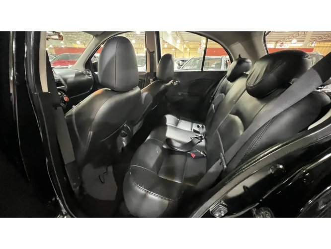 NISSAN March 1.6 16V 4P S FLEX, Foto 11