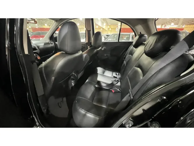 NISSAN March 1.6 16V 4P S FLEX, Foto 11