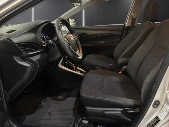 TOYOTA Yaris Sedan 1.5 16V 4P FLEX XL LIVE MULTIDRIVE AUTOM�TICO CVT, Foto 7