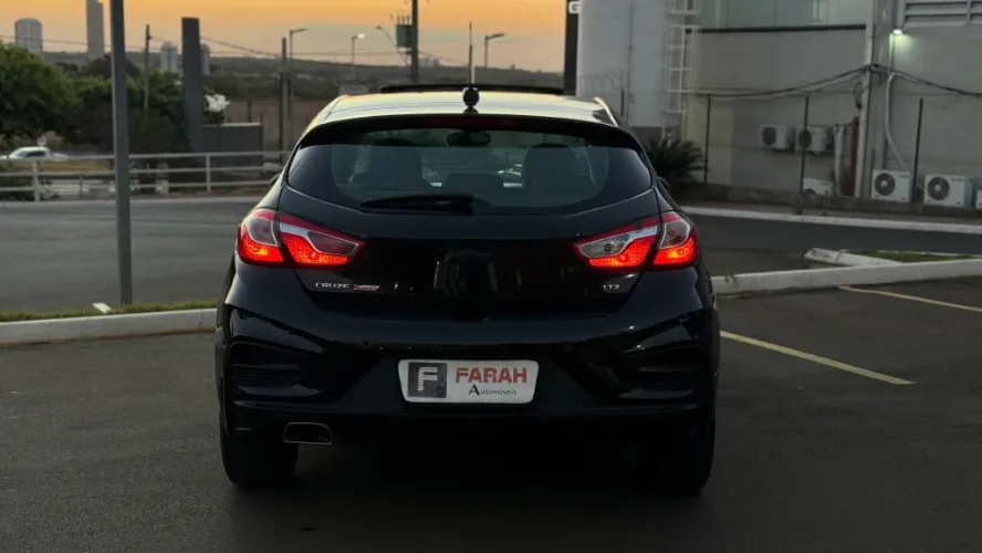 CHEVROLET Cruze Hatch 1.4 16V 4P LTZ SPORT6 TURBO FLEX AUTOMTICO, Foto 9