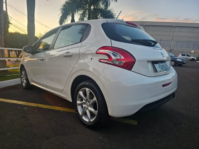 PEUGEOT 208 1.5 4P FLEX ACTIVE PACK, Foto 5