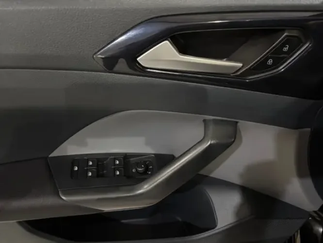 VOLKSWAGEN T-Cross 1.0 4P 200 TSI FLEX COMFORTLINE AUTOM�TICO, Foto 13