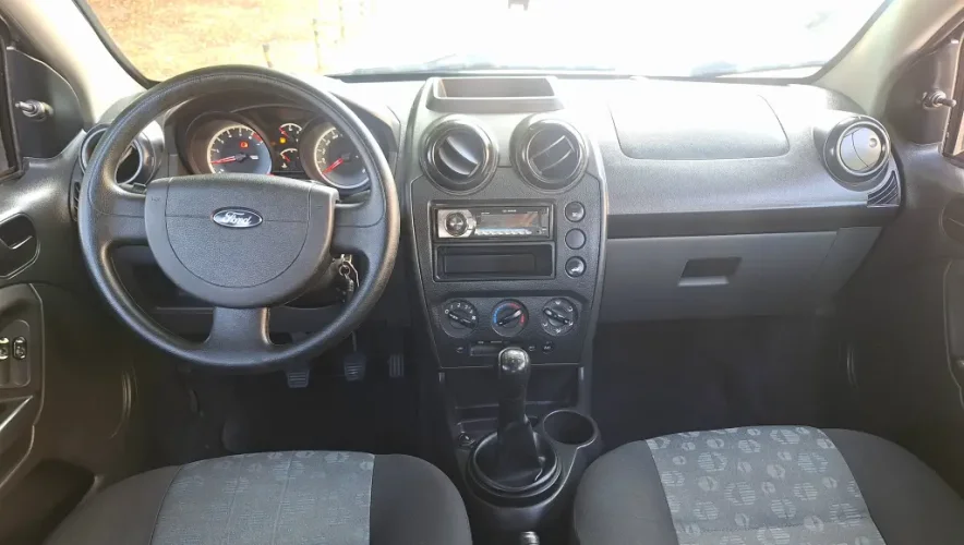 FORD Fiesta Hatch 1.6 4P FLEX, Foto 7