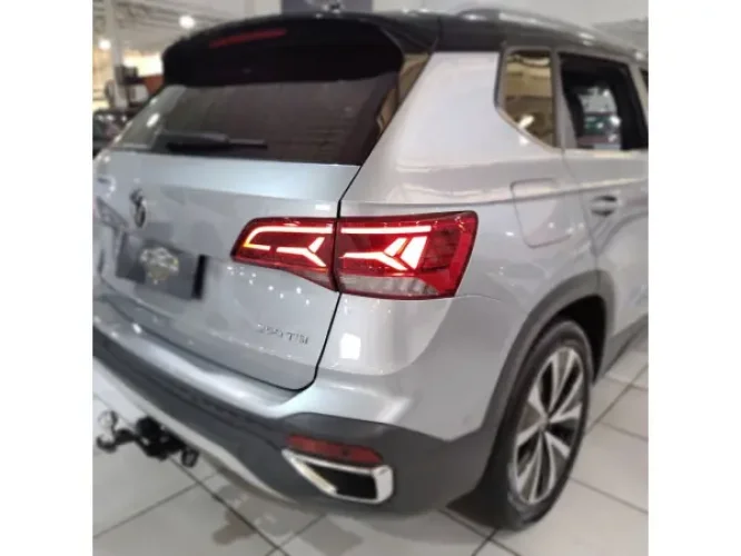 VOLKSWAGEN Taos 1.4 16V 4P FLEX 250 TSI HIGHLINE AUTOM�TICO, Foto 4