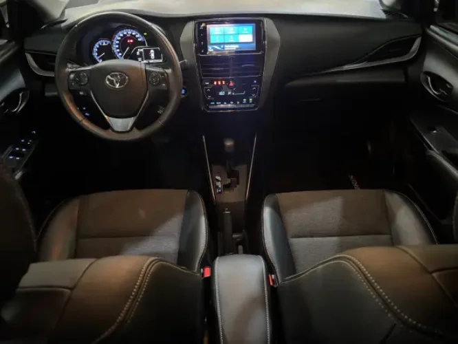 TOYOTA Yaris Sedan 1.5 16V 4P FLEX XS CONNECT MULTIDRIVE AUTOM�TICO CVT, Foto 8