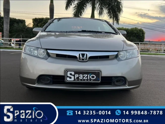 HONDA Civic 1.8 16V 4P FLEX LXS AUTOMTICO, Foto 2