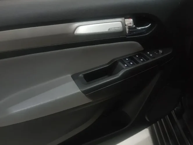 CHEVROLET S10 2.8 16V LTZ CABINE DUPLA 4X4 TURBO DIESEL AUTOM�TICO, Foto 7