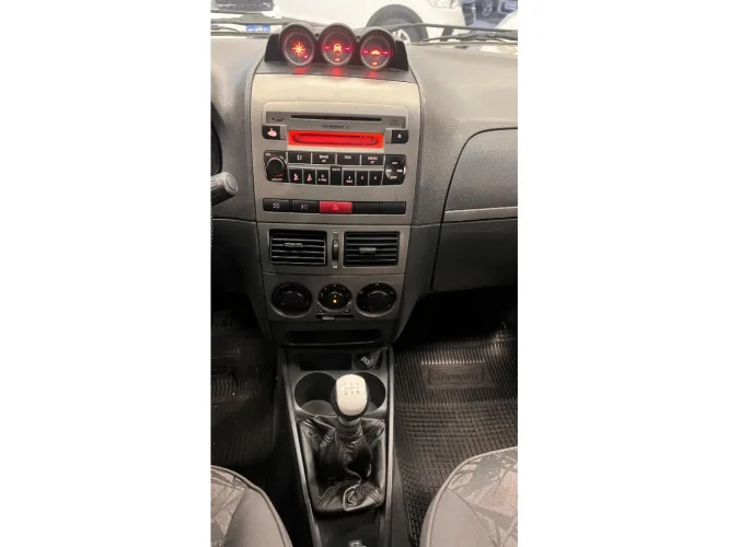 FIAT Strada 1.8 16V FLEX ADVENTURE CABINE ESTENDIDA, Foto 6