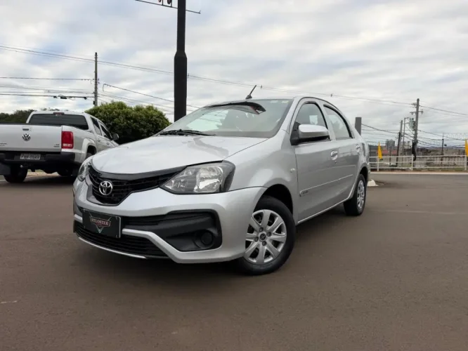 TOYOTA Etios Sedan 1.5 16V 4P FLEX X AUTOM�TICO, Foto 4