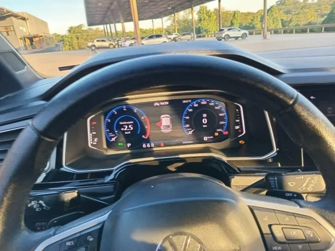 VOLKSWAGEN Nivus 1.0 4P FLEX 200 TSI HIGHLINE TURBO AUTOMTICO, Foto 6