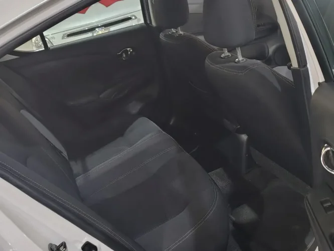 NISSAN Versa Sedan 1.6 16V 4P FLEX SV, Foto 8
