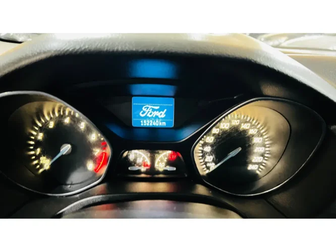 FORD Fiesta Hatch 1.6 16V 4P FLEX SE POWERSHIFT AUTOM�TICO, Foto 11