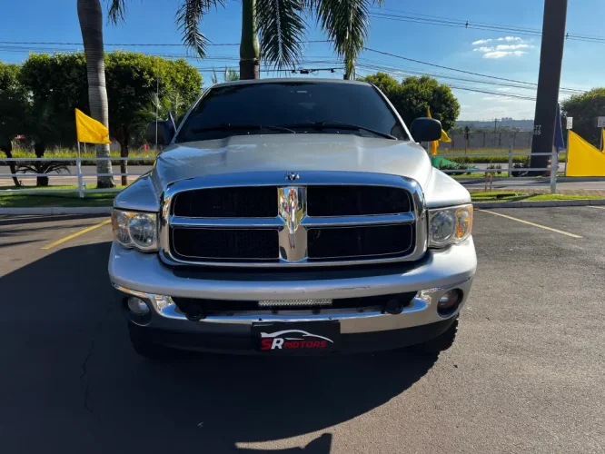 DODGE Ram 5.9 I6 24V 2500 SLT CABINE DUPLA TURBO DIESEL 4X4 AUTOM�TICO, Foto 11