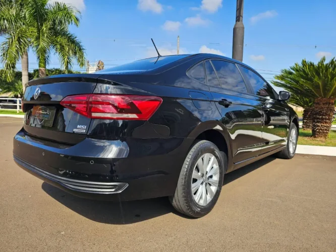 VOLKSWAGEN Virtus 1.6 4P MSI FLEX AUTOMTICO, Foto 4