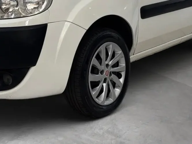 FIAT Doblo 1.4 4P FLEX ATTRACTIVE 7 LUGARES, Foto 3