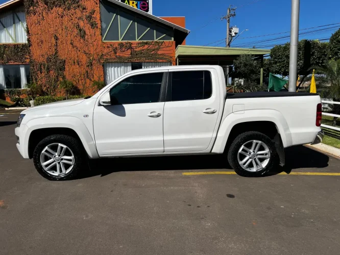 VOLKSWAGEN Amarok 2.0 16V 4X4 CABINE DUPLA HIGHLINE TURBO INTERCOOLER AUTOM�TICO, Foto 2