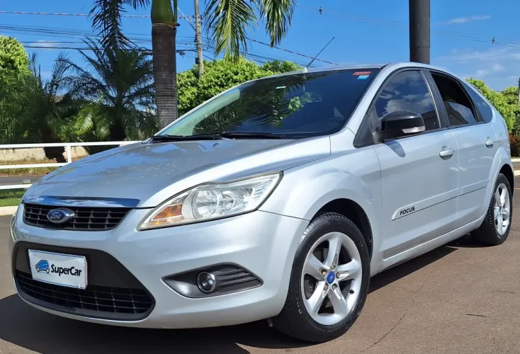 FORD Focus Hatch 1.6 4P GLX FLEX, Foto 1