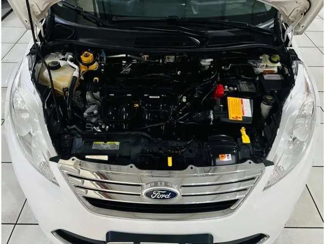 FORD Fiesta Sedan 1.6 16V 4P SE FLEX, Foto 6
